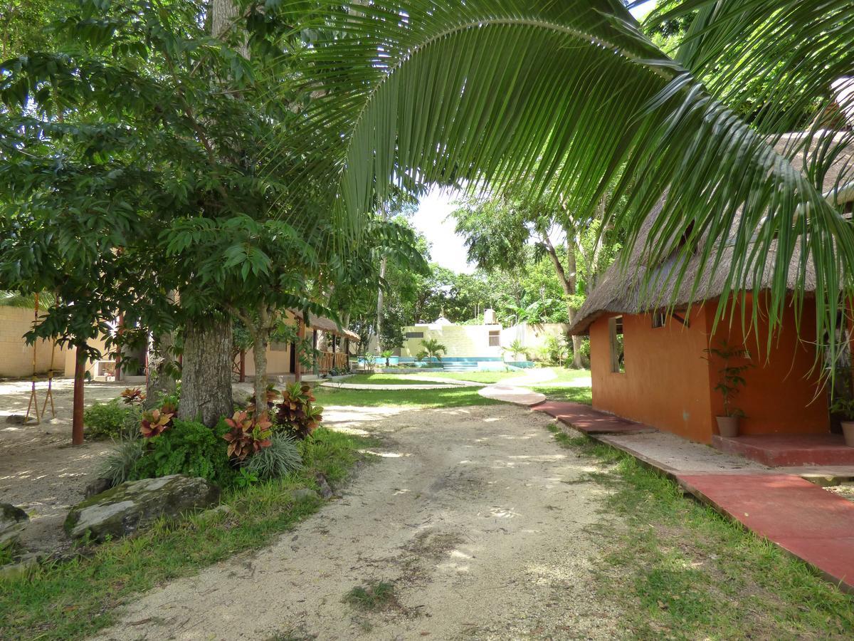 Cabañas y Hostal Zoh Laguna Xpujil Exterior foto